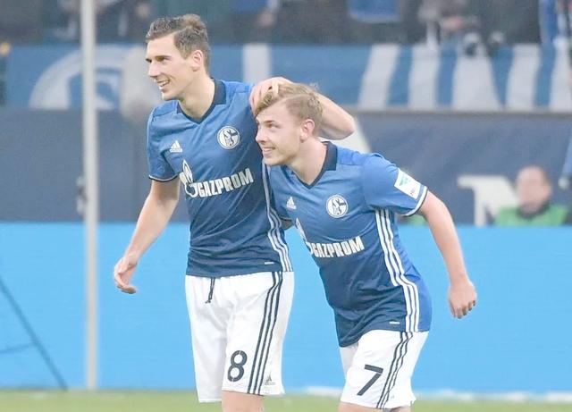 开云体育登录入口-沙尔克04主帅下课，球队面临重组