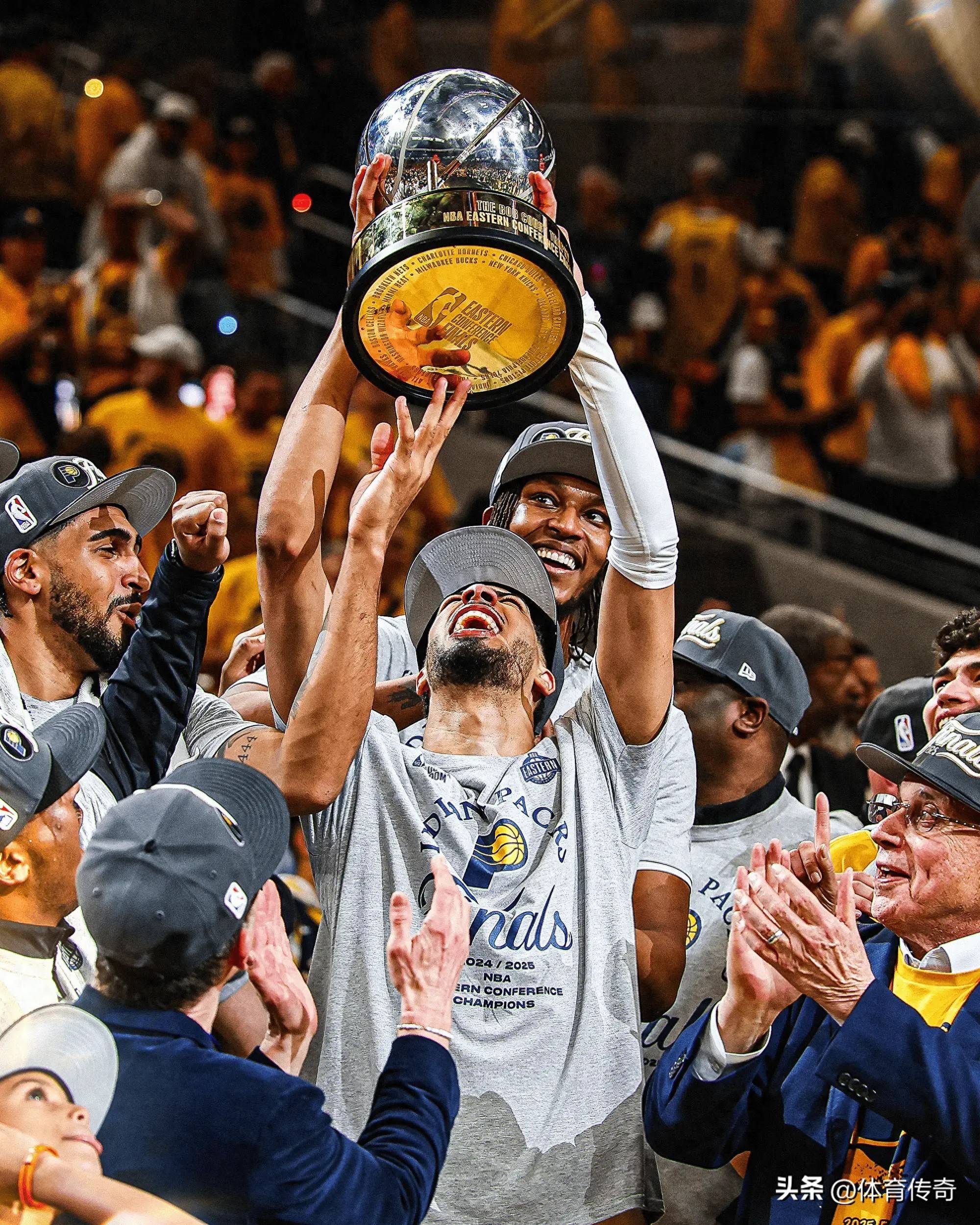 开云体育官方入口-奇佑控制胜局，雷霆逆袭淘汰步行者的简单介绍