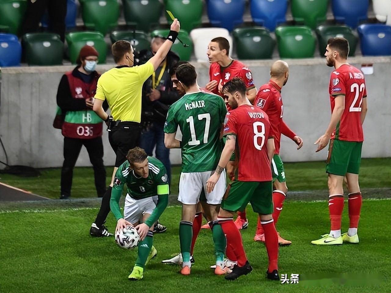 包含法国客场大胜斯洛文尼亚，稳坐小组第一的词条